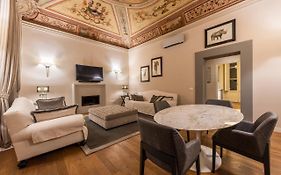 Rucellai Prestige By Mmega